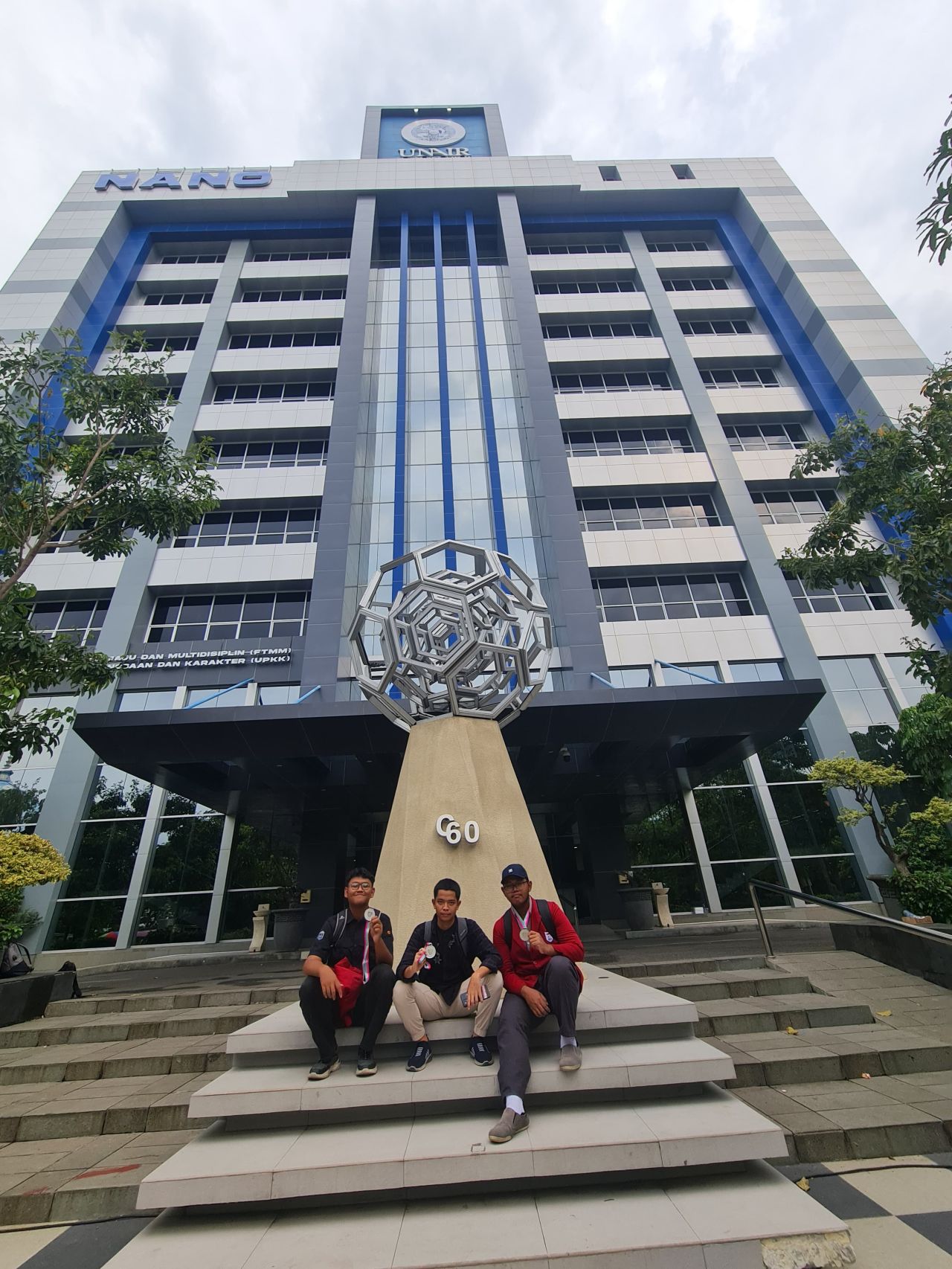 Testimoni dari Tim Juara 2 - Dari SMK Telkom Sidoarjo